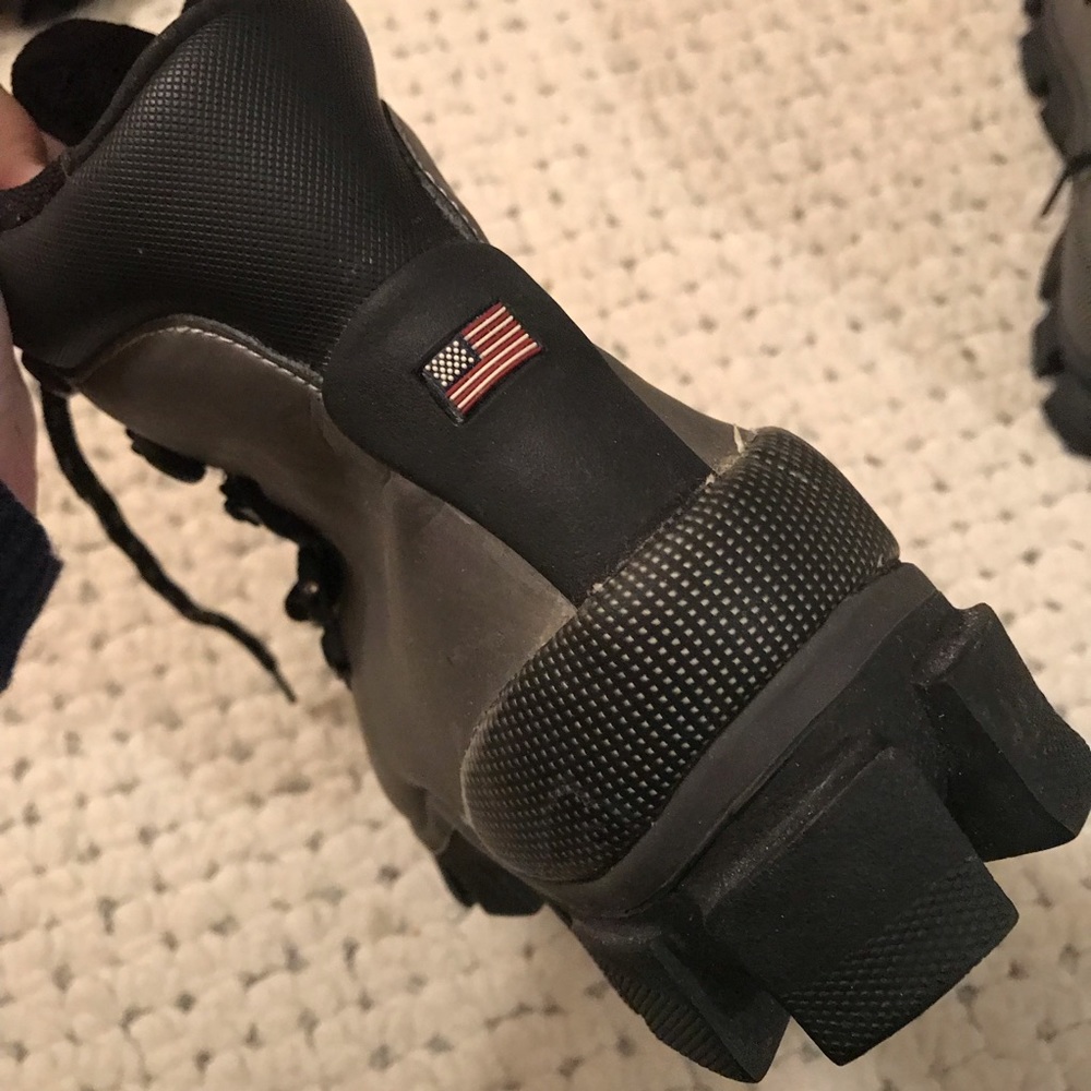 Ralph Lauren Sport Lugged Sole Boots 8 RARE! New Gunmetal Snow Hiking OOAK ankle - Picture 3 of 8